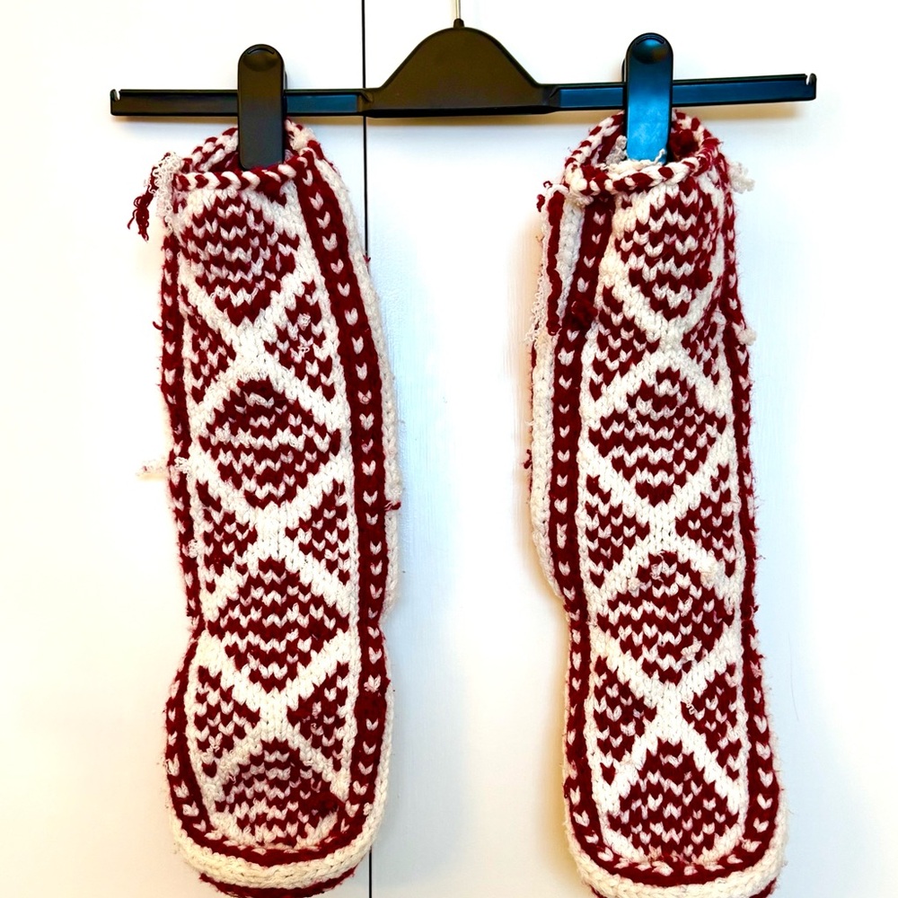 Burgundy and White Knit Slippers /Socks w/Leather Soles